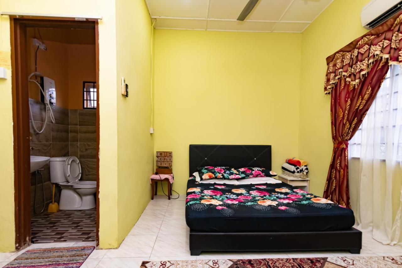 Tamu Nor Homestay Kuantan Ngoại thất bức ảnh